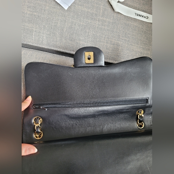 ✨Chanel jumbo in black with GHW✨ - Picture 10 of 16